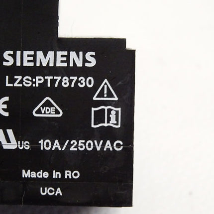 Siemens Relais PT370024 mit Sockel PT78730