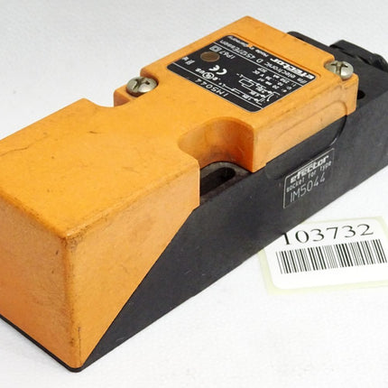 Ifm electronic IM5044 Induktiver Sensor IME3020-FPKG/US-100-DPX