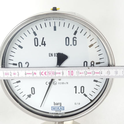 Wika Manometer nach EN 837-1 mit angebautem Druckmittler 0...+1 barg / 9226.01 990.26 / Neu