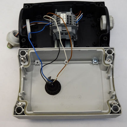 Captron CHT3-476P-H/TG-SR/CPM21 Sensortaster mit Gehäuse