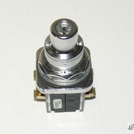 NEU-OVP Furnas 52SC6BVK2 SELECTOR SWITCH OPERATOR Oil Tight NEMA4,12