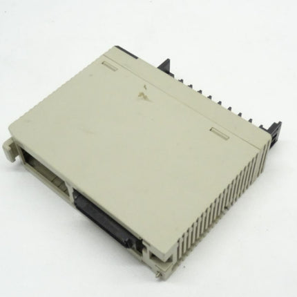 Omron CS1W-ID211 Input Unit 24DC 7mA / 020903