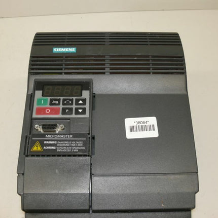 Siemens 6SE3221-3CC40 Micromaster Vector 6SE3 221-3CC40 Frequenzumrichter 3kW