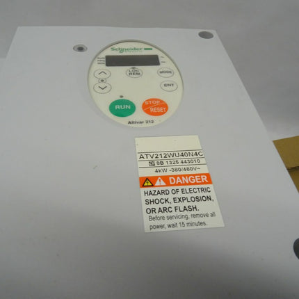 Schneider Electric ATV212WU40N4C Frequenzumrichter 4,0kW neu-OVP