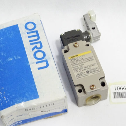 Omron D4B-1111N  Limit Switch / Neu OVP