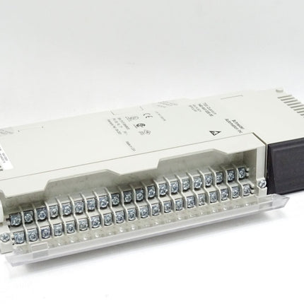 Schneider Electric TSX Quantum Analoges Eingangsmodul 140AVI03000 140 AVI 030 00