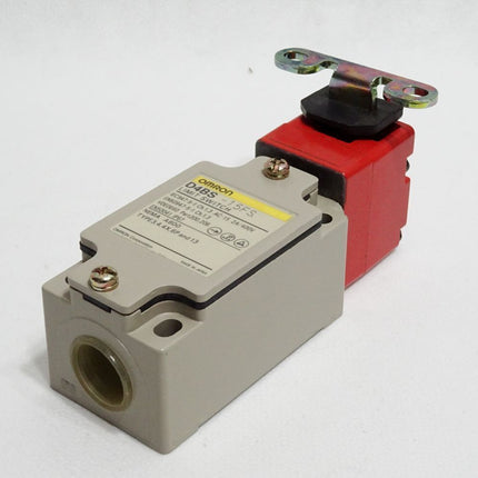 Omron D4BS-15FS Limit Switch Sicherheitsschalter für Schutztüren / Neu - Unbenutzt