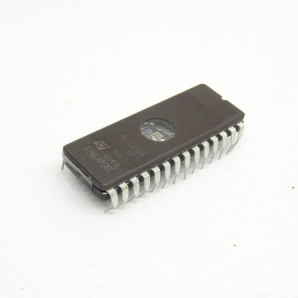 ST M27C25GB-15F1 Eprom Microelektronics 4stk. neu-OVP