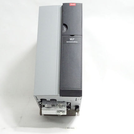 Danfoss VLT Automation Drive 131F8844 FC-302P11KT5E20H1 11kW Frequenzumrichter