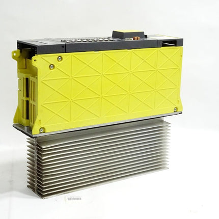 Fanuc Servo Amplifier SVM2-80/80 A06B-6079-H208 9.5kW