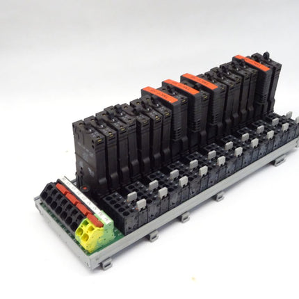 E-T-A SVS03-20, C16-U2/2P Stromverteilungssystem bestückt