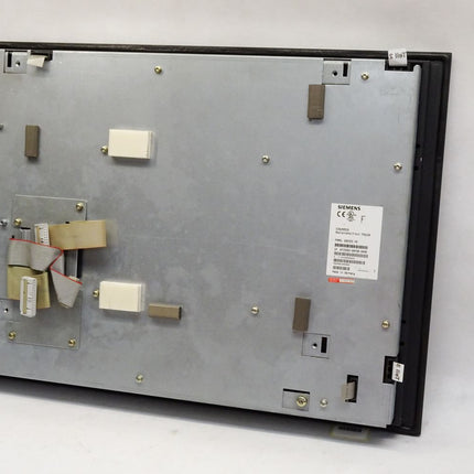 Siemens Sinumerik Bedientafelfront TP015A 6FC5203-0AF08-0AA0 Panel Series P9