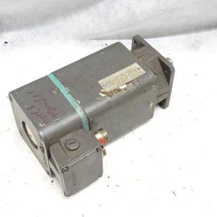 Siemens 1FT5062-0AC01-2-Z Permanent Magnet Motor 2000 Rpm / 1 FT5062-0AC01-2-Z