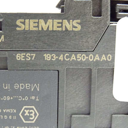 Siemens SIMATIC S7 6ES7193-4CA50-0AA0 + 6ES7132-4BB01-0AB0 / 6ES7 193-4CA50-0AA0 + 6ES7 132-4BB01-0AB0