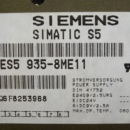 Siemens S5-100U 6ES5935-8ME11 / 6ES5 935-8ME11