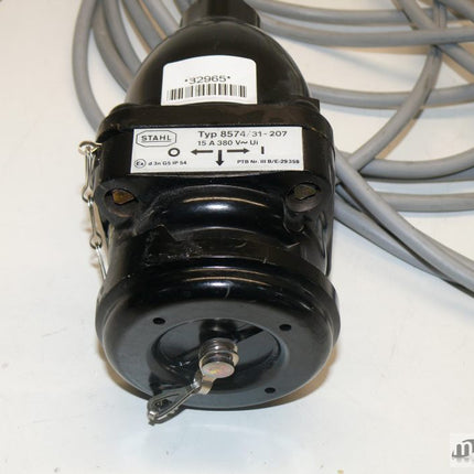 Stahl Typ 8574/31-207 / 8574/31 15A 380V Schaltersteckdose mit ca. 5m Kabel