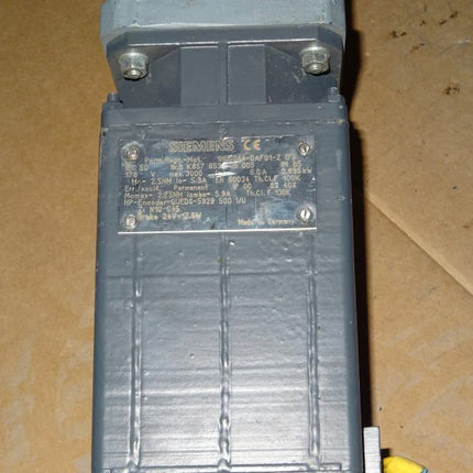 Parker Servomotor J0922JE-NMSN + Neugart WPLE80/90