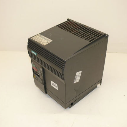 Siemens 3kW 6SE3221-3CC40 Micromaster Vector 6SE3 221-3CC40 Frequenzumrichter 3kW