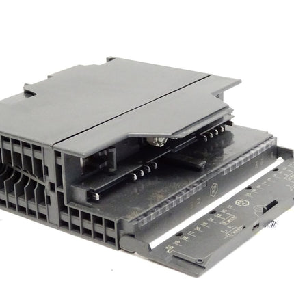 Siemens S7-300 Analog Input 6ES7331-7TB10-0AB0 / 6ES7 331-7TB10-0AB0