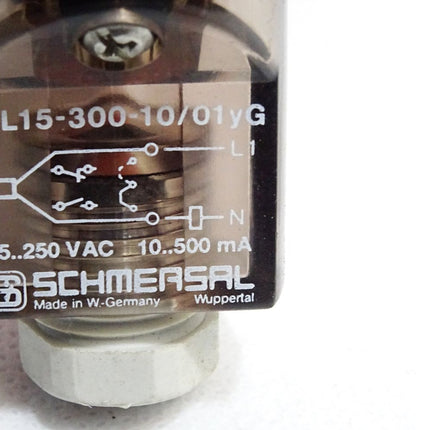 Schmersal IFL15-300-10/01yG 101060599  Induktiver Näherungsschalter