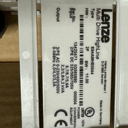 Lenze Servo Umrichter L-force Multi Drive HighLine E94AMHE0044 + Backplane E94AZPM0044 / Neuwertig OVP