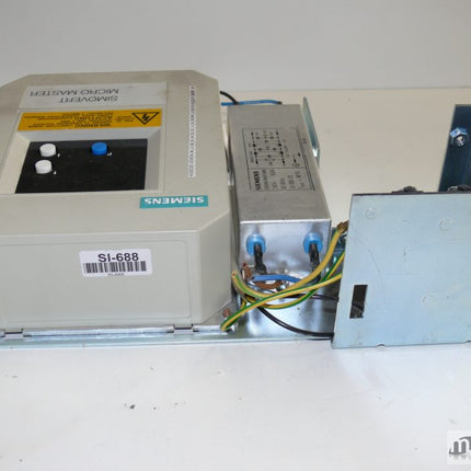 Siemens MicroMaster 6SE3013-4BA07-3KK0 / 4693057 / G85139-D2792-A075 ///