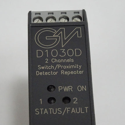 GM International D1030D Switch/Proximity Detector Repeater / Neu OVP