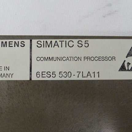 Siemens 6ES5530-7LA11 Simatic S5 6ES5 530-7LA11 E:01