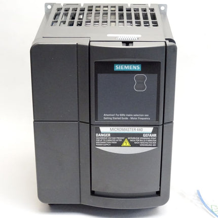 Siemens Micromaster MM440 6SE6440-2AB22-2BA1 2.2kW / Neu