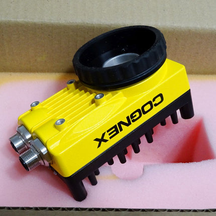 Cognex Camera IS5604-11-AMZ 825-10480-1R  / Neu