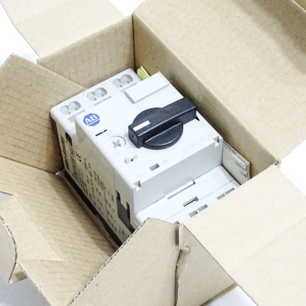 Allen Bradley Leistungsschalter 140M-RC2E-B40 / Neu OVP