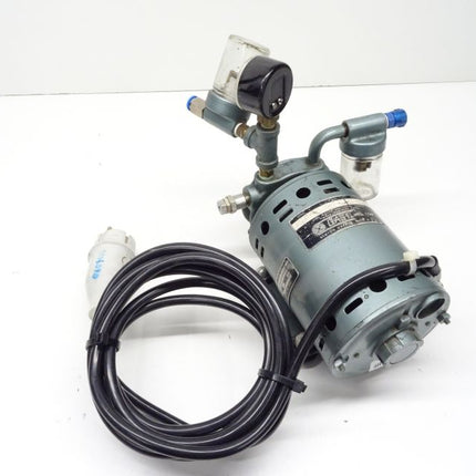 Gast 1531-V12 / Air Compressor / Pumpe