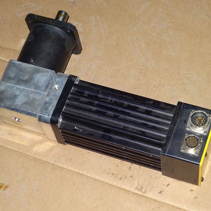 Parker Servomotor J0922JE-NMSN + Neugart WPLE80/90