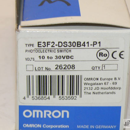 NEU-OVP Omron E3F2-DS30B41-P1 Reflexions-Lichttaster Sensor 10-30VDC