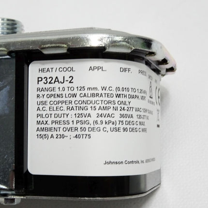 Johnson Controls P32AJ-2C Differenzdruckschalter / Neu OVP