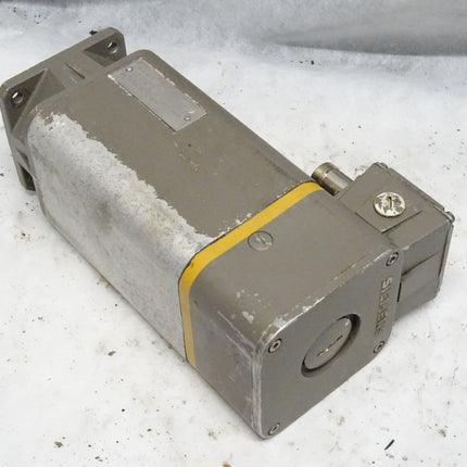 Siemens 1FT5064-0AC01-2 Permanent Magnet Motor 2000 Rpm / 1 FT5064-0AC01-2