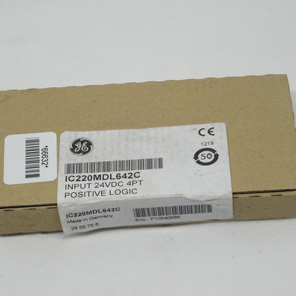 GE Fanuc / Emerson IC220MDL642C Ausgabe Relais Modul 24VDC IN positive Logik NEU-versiegelt