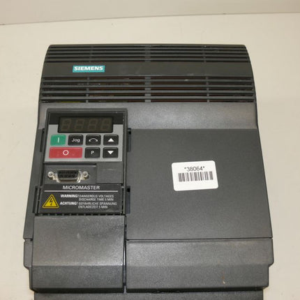 Siemens 3kW 6SE3221-3CC40 Micromaster Vector 6SE3 221-3CC40 Frequenzumrichter 3kW